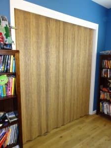 Averte Shade on Closet Door